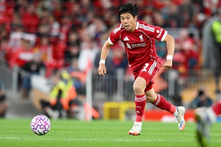 BOB半岛平台-远藤航：植入人工韧带大约需要3个月康复 希望赶在5月底前复出